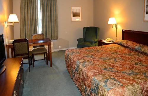 Great Falls Hotel | The Great Falls Inn By Riversage