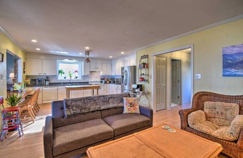 Rushmere House | The Hawaiian Hideaway!