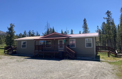 Georgetown Cabin | The Heart of Georgetown Lake, Montana