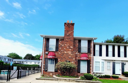 Southfield Condo | The Hideaway: Perfect Place for a Nice Getaway with lots of Fun and Relaxation!