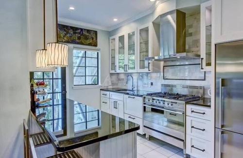 Myers Park Condo | The Home Collection: Historic Myers Park 2BR · Near Atrium Health