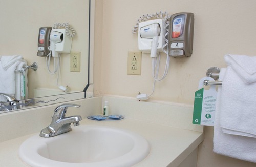 Dayton Hotel | The Hope Hotel and Richard C. Holbrooke Conference Center