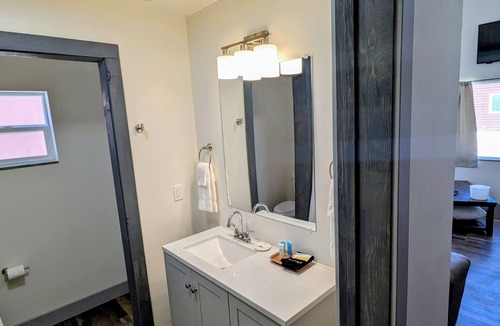 Garden City Hotel | The IronHorse Inn