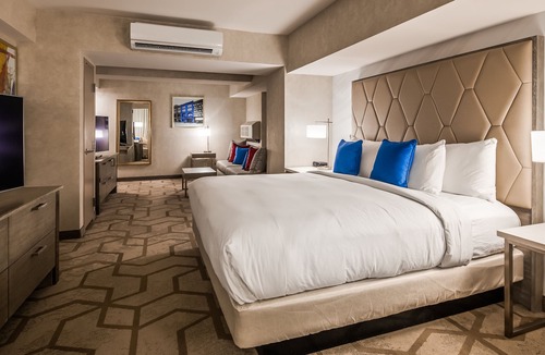 Bloomfield Hills Hotel | The Kingsley Bloomfield Hills - a DoubleTree by Hilton
