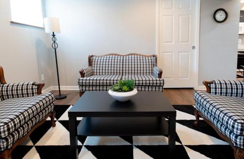 Laramie Apartment | The Lewis House