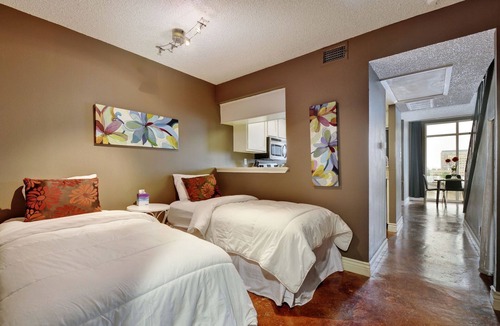 Downtown Austin Apartment | The Littlefields by Lodgewell | Downtown Loft | C6