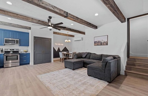 Taylorsville Apartment | The Lofty Lodge, Cozy and Lux
