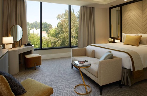 Norma Triangle Hotel | The London West Hollywood at Beverly Hills
