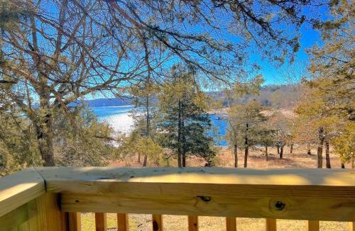 Lost Bridge Village House | The Lost Bridge Lakehouse