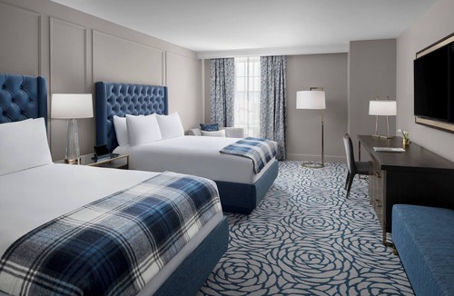 Central Business District Hotel | The Lytle Park Hotel, Autograph Collection