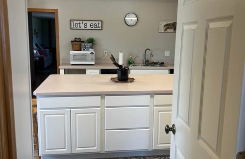 Big Horn County House | The Main Lodge at Three Mile