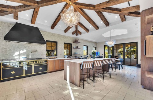 Western Malibu House | The Malibu Merritt Estate