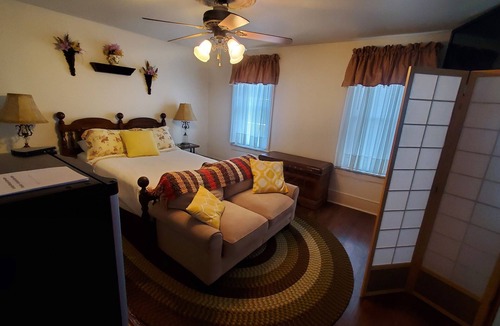 Patton Hotel | The Miner's Lodge