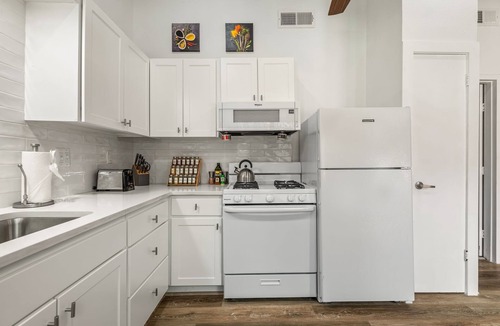South River City House | The Orange Doors - Two Homes - Plunge Pool