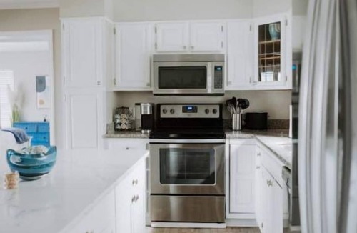 Greensboro House | The Oxford Ranch, 4BR 3BA in Greensboro