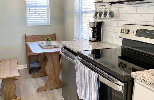 Russells Point House | The Perfect Indian Lake Cozy Cottage Getaway