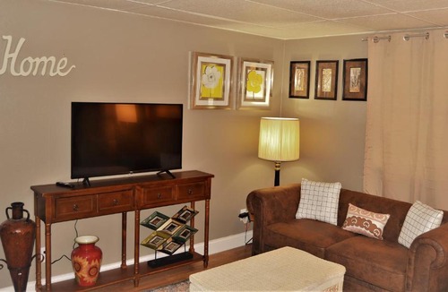 Grand Forks Apartment | The Red 6