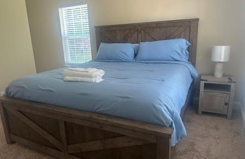 Southmont House | The Red Nest at High Rock Lake