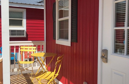 Coram Cabin | The Red Station by Glacier - Cabin #4 with AC and laundry