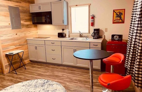 Coram Cabin | The Red Station by Glacier - Cabin #6 with AC and laundry