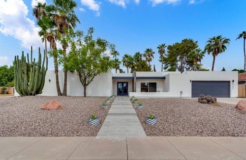 Raskin Estates House | 🌵The Saguaro Sanctuary! Relaxing Retreat with Heated Pool! 🌵With Casita!