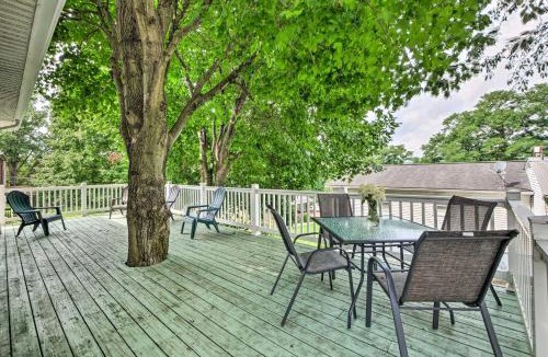 Millersburg House | The Shady Cottage Millersburg Getaway with Deck