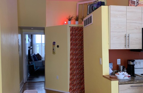 Covington House | The Slanted House - Charming and Cozy!