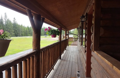 Condon Condo | The Stunning View of the Mountains