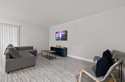 Rochester Apartment | The Ultimate Rochester Getaway Cozy & Inviting
