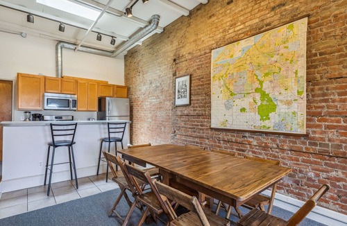 Ohio City Apartment | The Victor 3 - Cleveland's Urban Lodge