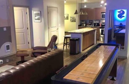 Lower Queen Anne Apartment | The View in Lower Queen Anne 29 Nights