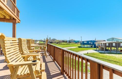 Surfside Beach House | The Views - Big Groups Welcome - Easy Beach Access