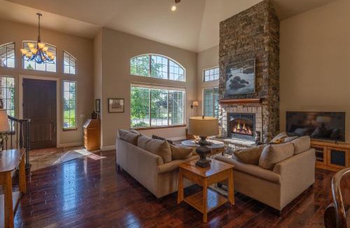 Kalispell House | The Village Greens View