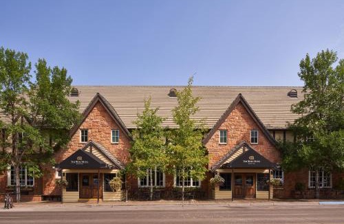 Jackson Hole Hotel | The Wort Hotel