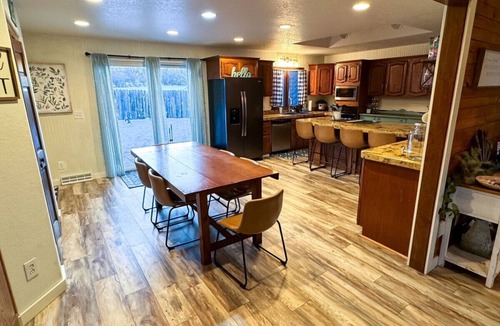 Spearfish House | Theater Room | Hot Tub | Arcades | Great Location!