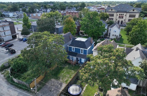 West Columbus House | This house is a 4 bedroom(s), 2.5 bathrooms, located in Columbus, OH, OH.