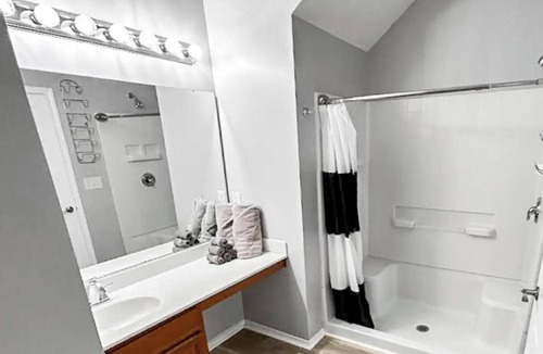 Socastee House | This Shore is Suite - 3 Bedroom/2.5 Bathrooms