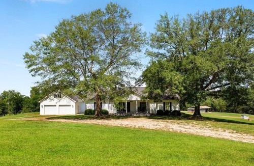 Chattahoochee Hills House | Three Silos Farm -Chatt Hills (NEW & Pet Friendly)