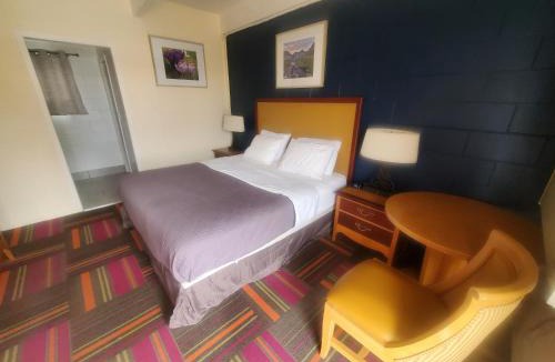 Mountain Home Hotel | Thunder Bird Motel
