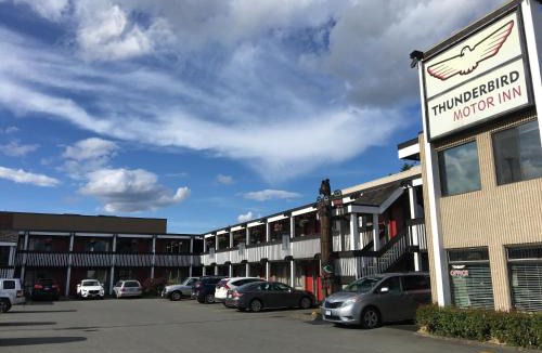 Duncan Hotel | Thunderbird Motor Inn