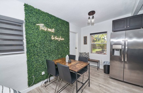 Whispering Oaks House | Tidescape Titusville 3/2 house large backyard, parking, in the center of it all!