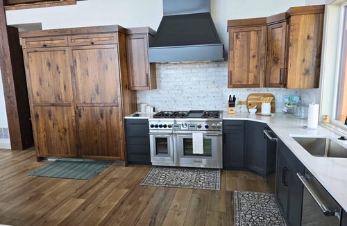 Fish Haven House | Timberhaven Cabin | Bear Lake Retreat | Sleeps 40+