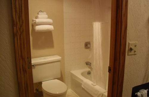 Bigfork Hotel | Timbers Motel