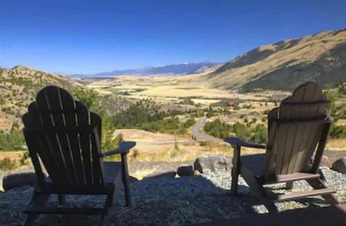 Emigrant House | Tom Miner Creek Main House