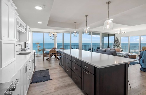 Bethune Beach Condo | Top-Floor Beachfront Condo-Sunrise, Sunset & Rocket Launch Views-Renovated