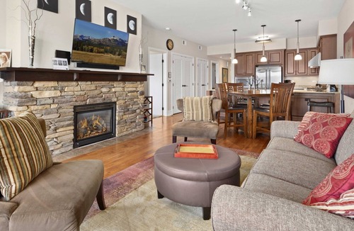 Sandpoint Condo | Top Floor Condo, Great Views- Seasons at Sandpoint