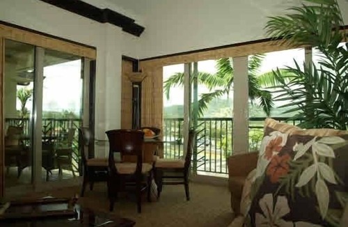 Wailua Condo | Top Floor corner unit in main building !