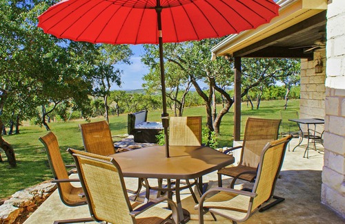 Wimberley House | Totally relax in luxury* Acres of views* private hot tub; peace & quiet