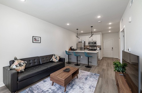 Mosby Apartment | Tourist Home of Richmond 1 Bedroom Apartment - Church Hill North TH04