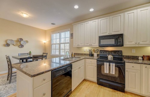 Lake Carolina Villa | Town Center Executive Condo